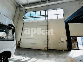 For rent industrial, 310.00 m², santa oliva