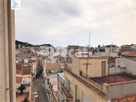 Piso, 86.00 m², cerca de bus y tren