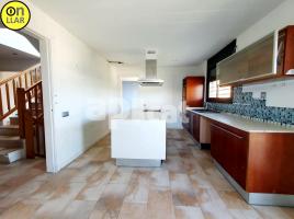  (unifamiliar aïllada), 269.00 m², حافلة قرب والقطار, جديد تقريبا, Llinars del Vallès