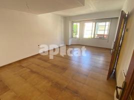 Casa (unifamiliar aïllada), 229.00 m², prop de bus i tren, Centro