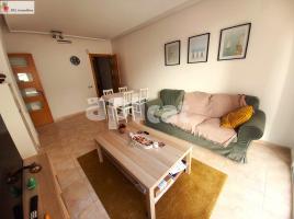 For rent flat, 69.00 m², near bus and train, almost new, Centro