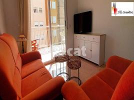 For rent apartament, 89.00 m², near bus and train, almost new