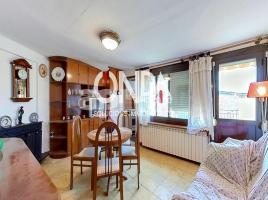 Houses (detached house), 228.00 m², near bus and train