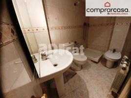 Flat, 58.00 m², near bus and train