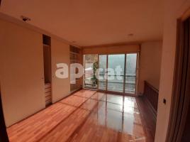 Piso, 102.00 m², cerca bus y metro, Hostafrancs