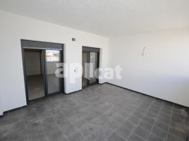 Pis, 120.00 m², prop de bus i tren, nou