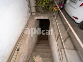 Houses (detached house), 438.00 m², near bus and train, Centro