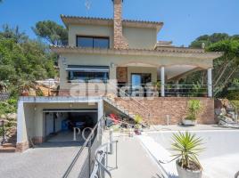 Houses (detached house), 351.00 m², near bus and train, almost new, Mas Pere-Río de Oro