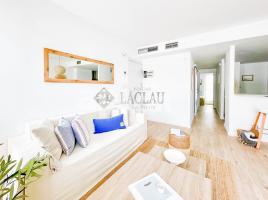 Piso, 95.00 m², cerca de bus y tren, nuevo