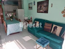 Apartament, 60 m², Zona