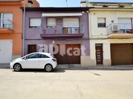 Houses (terraced house), 288.00 m², near bus and train, Calle de la Mercé, 4