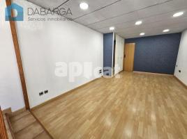 , 76.00 m², Calle NOU