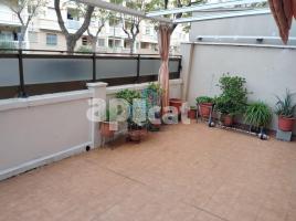 Pis, 95.00 m², prop de bus i tren, Calle Violant d'Hongria