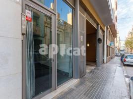 Lloguer local comercial, 247.00 m², prop de bus i tren, Calle de Santa Carolina