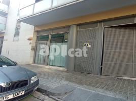 Lloguer local comercial, 247.00 m², prop de bus i tren, Calle de Santa Carolina