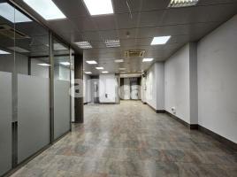 Lloguer local comercial, 496.00 m², seminou, Calle Nou, 66