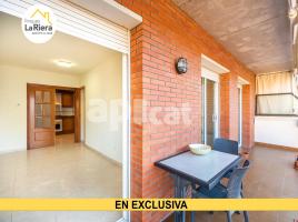 Piso, 85.00 m², cerca de bus y tren