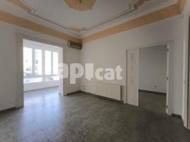 Piso, 180.00 m², cerca de bus y tren, Calle del Rosselló, 227