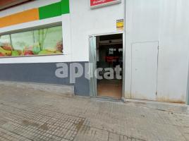 Local comercial, 131.00 m², seminou