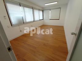 Lloguer despatx, 35.00 m², prop de bus i tren