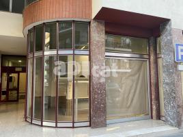 Local comercial, 249.00 m², cerca de bus y tren, Calle Barcelona