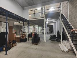 Lloguer nau industrial, 554.00 m²