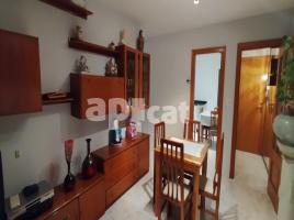 Piso, 72.00 m², Calle C/ GIRONA, 34