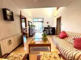 Houses (terraced house), 230 m², Zona