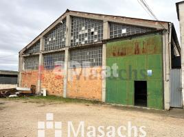 Lloguer nau industrial, 700 m²