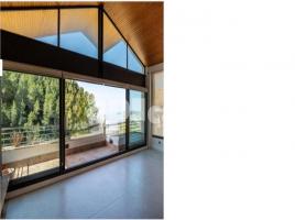 Casa (chalet / torre), 296.00 m²