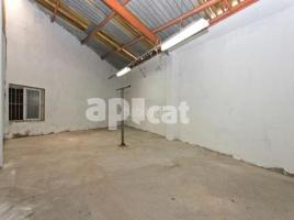 Local comercial, 119.00 m², cerca de bus y tren