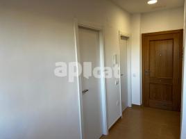 Flat, 41.00 m², almost new