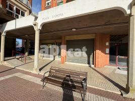 For rent business premises, 83.00 m², Plaza Osona