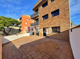 Pis, 108.00 m², neu, Calle Giralda, 17