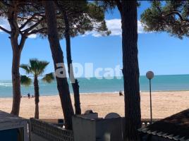 Apartament, 45.00 m², حافلة قرب والقطار, Avenida de la Diputació, 144