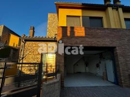 Lloguer Casa (unifamiliar adossada), 240.00 m², prop de bus i tren