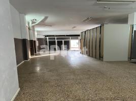 Alquiler local comercial, 129.32 m²