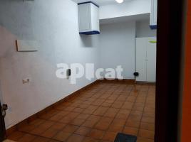 Estudi, 47.00 m², prop de bus i tren, seminou