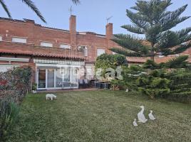 Houses (terraced house), 212 m², Zona