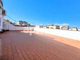 Piso, 49.00 m², cerca bus y metro