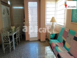 Apartament, 60.00 m², حافلة قرب والقطار