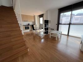 Duplex, 72.00 m², almost new