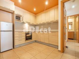 Pis, 68.00 m², fast neu, Calle Albera, 19