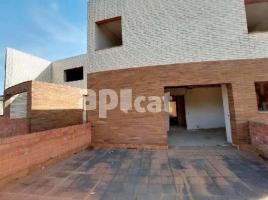 Obra nueva - Casa en, 134.00 m², cerca de bus y tren, nuevo