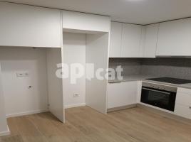 Louer pis, 190.00 m², nouveau