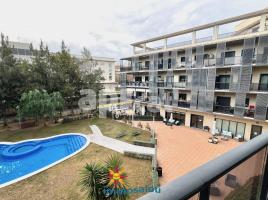 Apartament, 60.00 m², seminou, Calle de Maria Castillo, 3