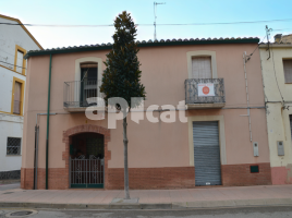 Houses (otro), 330.00 m², near bus and train, Calle Major, 3