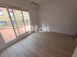 Flat, 46.00 m², near bus and train