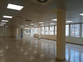 إيجار , 432.00 m², على مقربة من الحافلات والمترو, Calle de Galileu