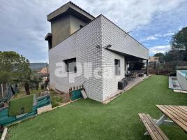  (xalet / torre), 325.00 m², fast neu, Calle del Mig